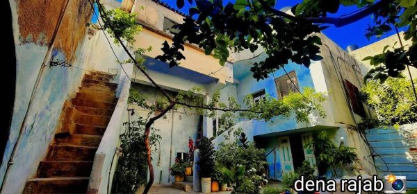 صور البيوت في البلدة بعدسة دينا رجب