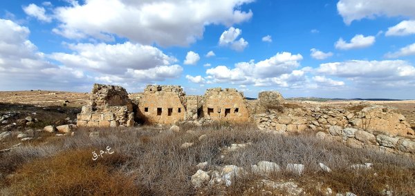 أم الشقف/ دورا- الخليل، بعدسة عبد الجبار قاضي