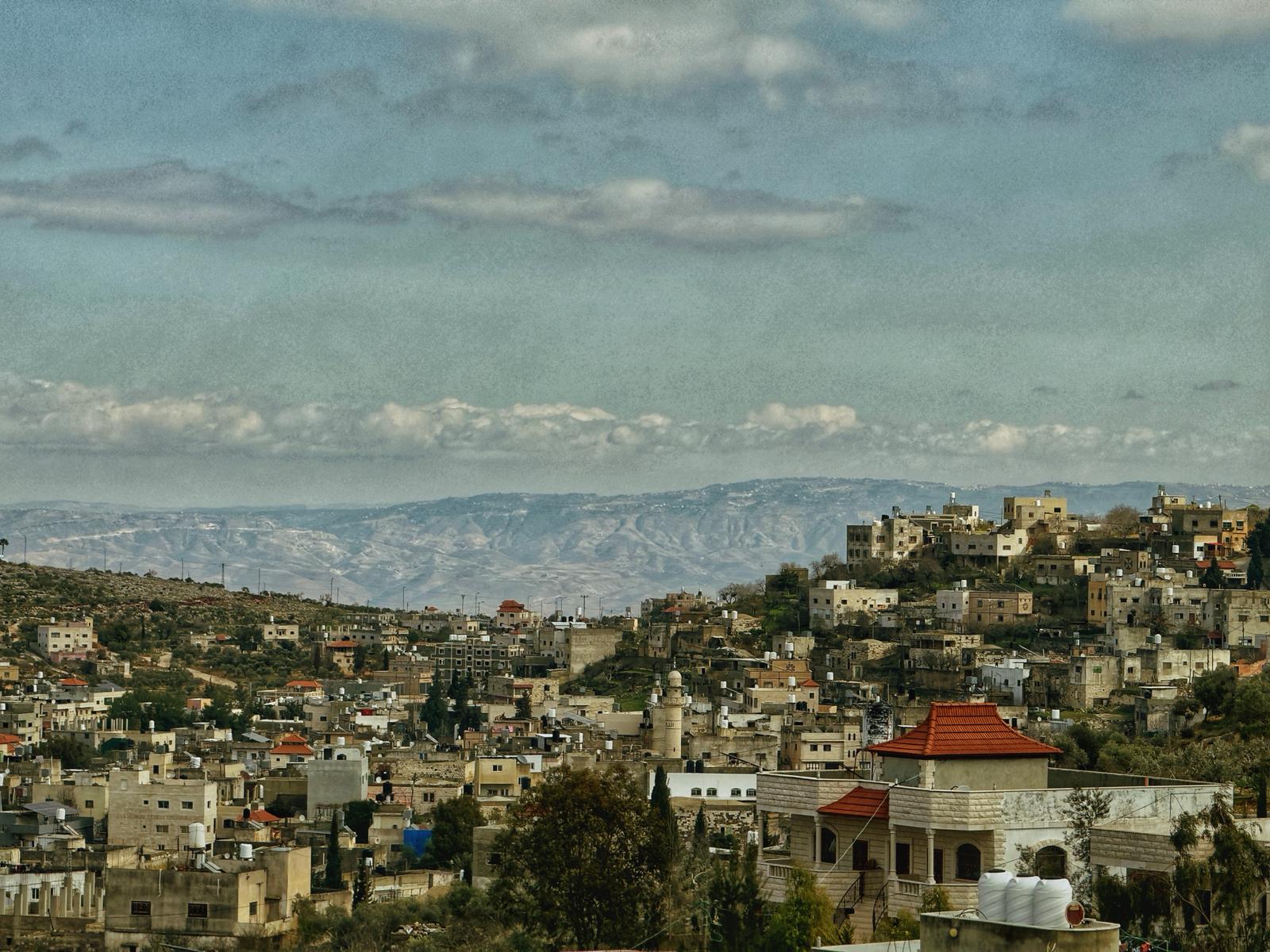 قرية قصرة، نابلس، بعدسة ابن القرية محمد نزال