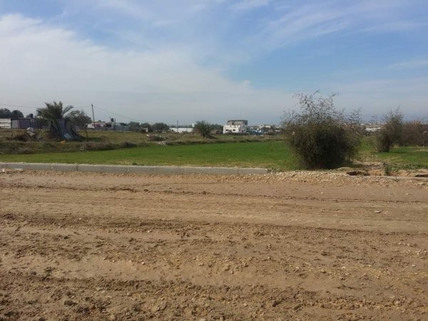 صور متنوعة تظهر جمال قرية جحر الديك شرقي مدينة غزة