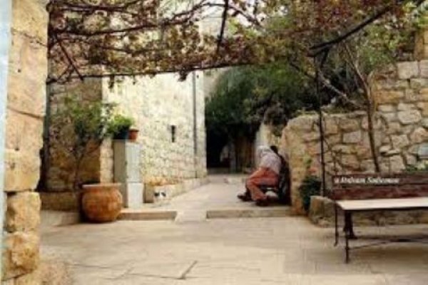 صور قديمة من منازل القرية