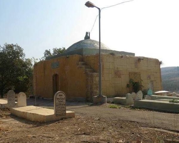 مقام الشيخ معاوية، بعدسة أ. مقبولة نصار