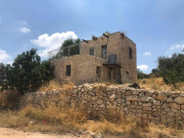 صور حديثة من قرية شوشحلة نقلاً عن الأستاذ إياد جابر