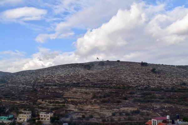 قرية نصف جبيل: نابلس