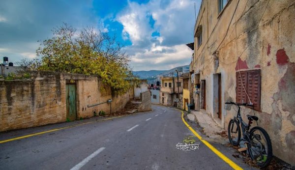 قرية نصف جبيل: نابلس