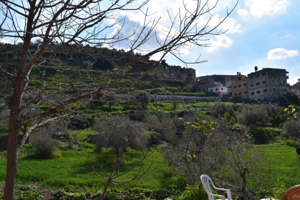 قرية نصف جبيل: نابلس