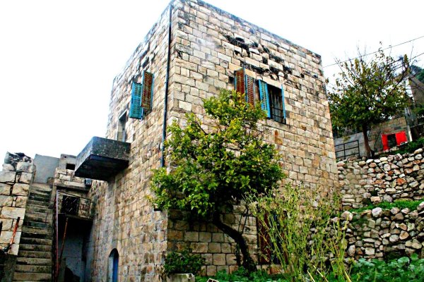 قرية نصف جبيل: نابلس