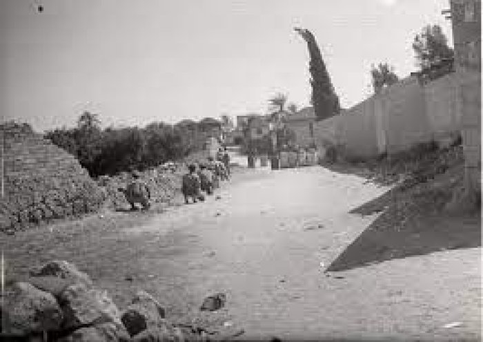 أسعد شاهين.. الحياة على حدّ السكين