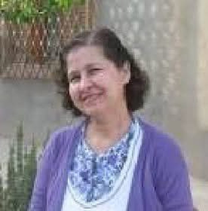 سلسلة رموز فلسطينية (44)... الفنانة التشكيلية هنا ذيب