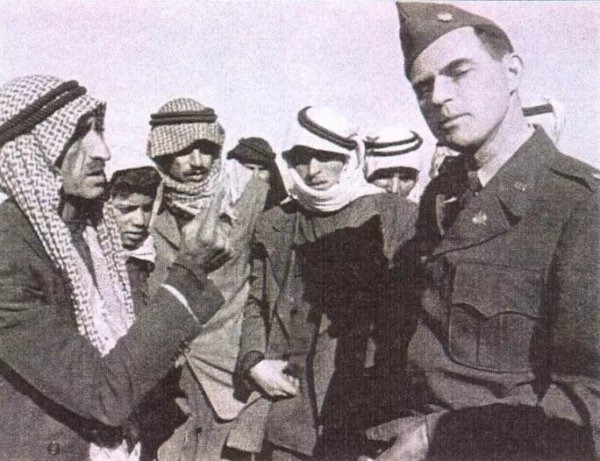 صورة لأبناء قريتي كراد الغنامة وكراد البقارة مراقب الأمم المتحدة قبل تهجيرهم صورة لأبناء قريتي كراد الغنامة وكراد البقارة مراقب الأمم المتحدة قبل تهجيرهم