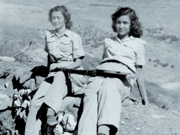 من العصابات الصهيونية المحتلة لقرية لفتا من العصابات الصهيونية المحتلة لقرية لفتا