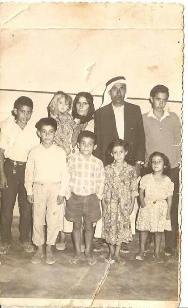 قرية الشجرة قرية الشجرة