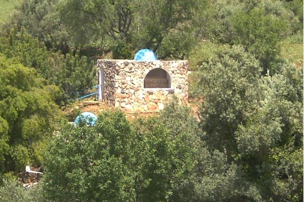 مقام الشيخ منصور، تصوير فؤاد كروم نقلاً عن موقع فلسطين في الذاكرة