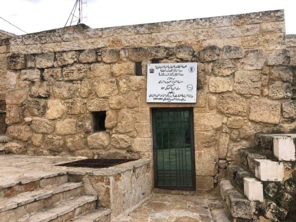 مسجد الصحابي الجليل سعد بن معاذ، الظاهرية، الخليل