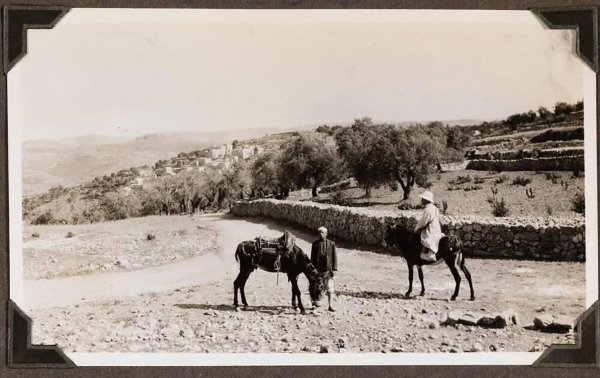 | موسوعة القرى الفلسطينية  | موسوعة القرى الفلسطينية