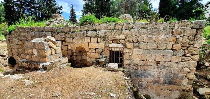 عمواس/ قرى اللطرون / بين رام الله والرملة  | موسوعة القرى الفلسطينية