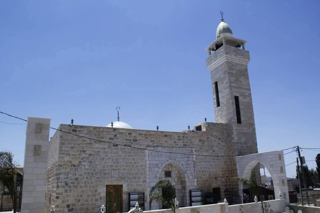 اقدم مساجد فلسطين والمعلم التاريخي  الذي بناها جدنا والحاكم العظيم ظاهر العمر الزيداني