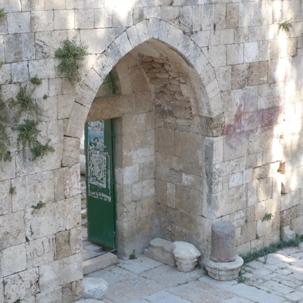 بوابة المسجد