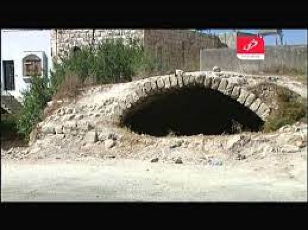 آثار القرية