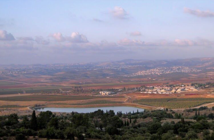 بيت نُوبَا/ ألحقت بمحافظة رام الله عام 1949